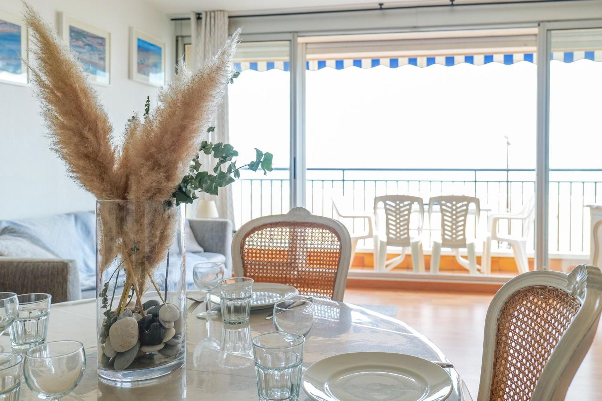 Appartement Avec Vue Sur La Baie Des Sables D'Olonne - 4 Personnes Les Sables-dʼOlonne Esterno foto